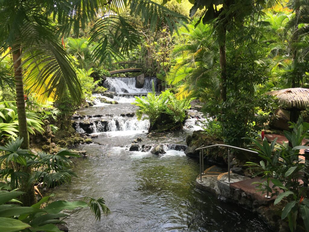 Tabacon Eaux Thermales